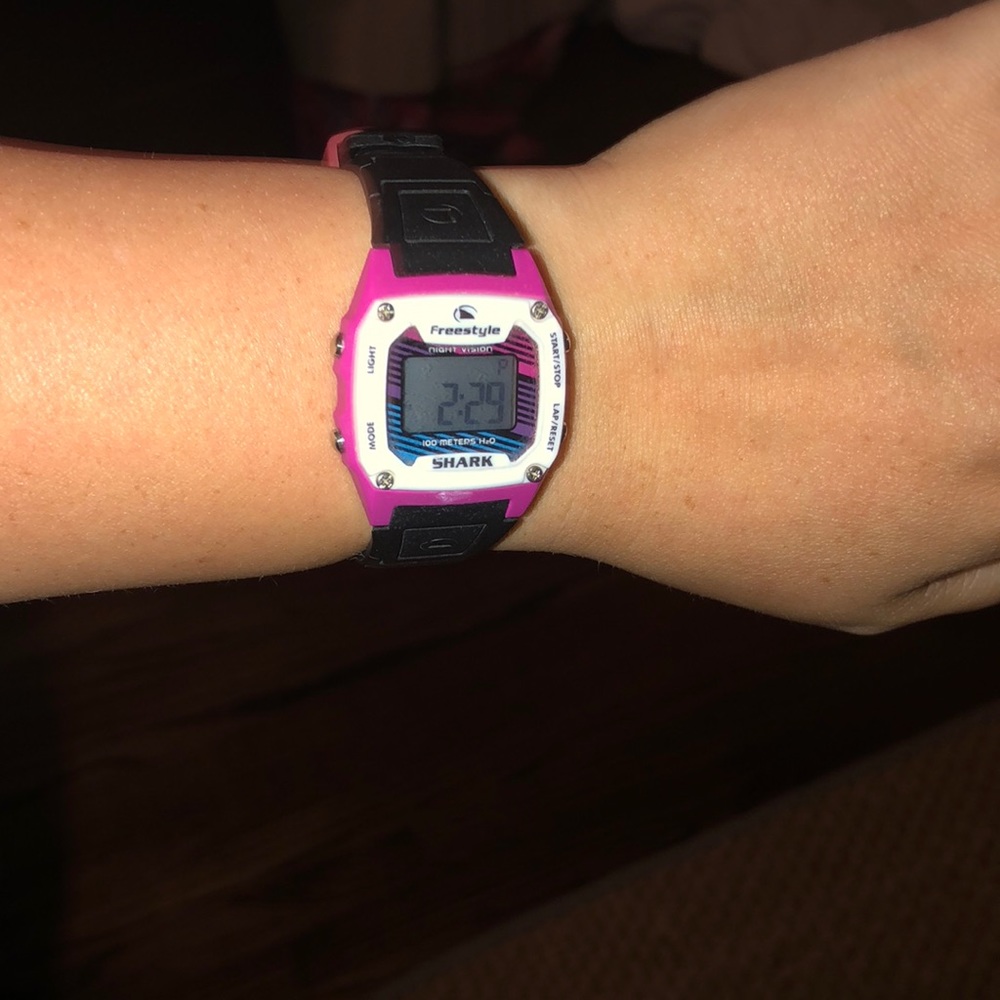 shark freestyle watch